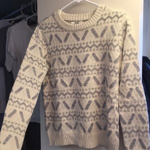BB Dakota sweater